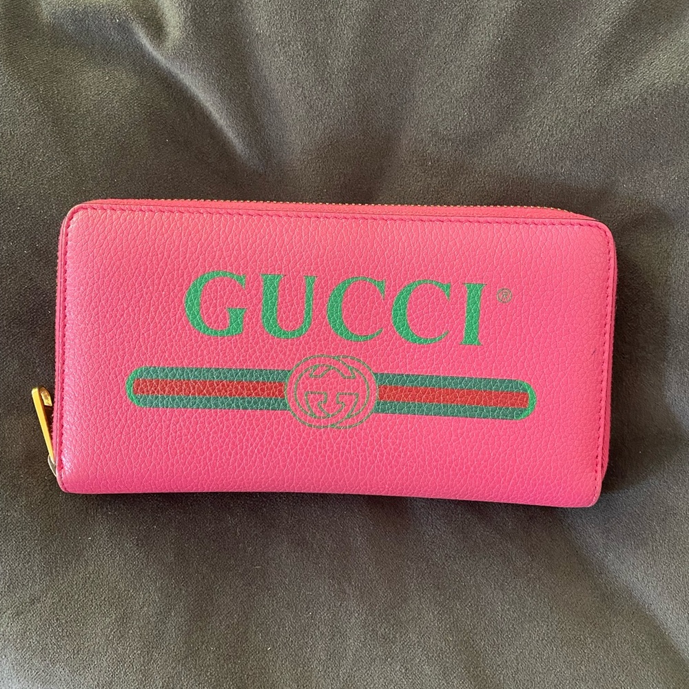 Gucci wallet
